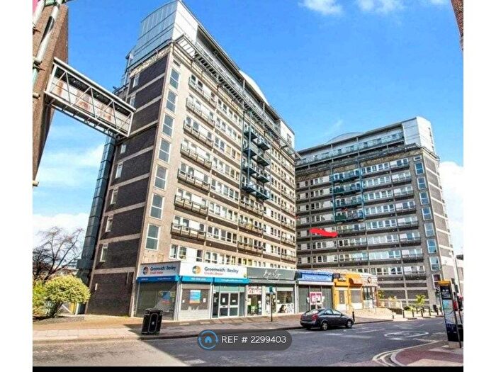 1 Bedroom Flat To Rent In The Vista Building, London, SE18