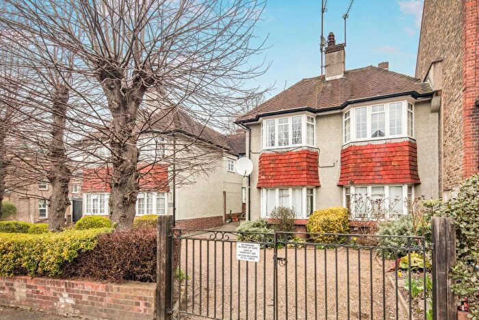 2 Bedroom Flat To Rent In Forest Hill Road Forest Hill, SE23