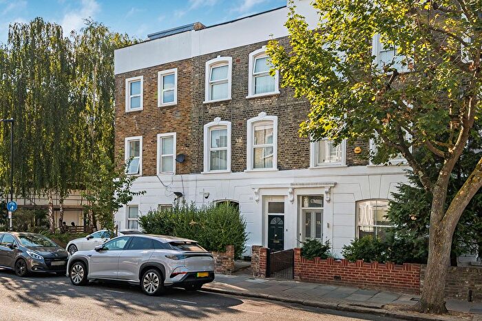 1 Bedroom Flat For Sale In Jackson Road, London, N7