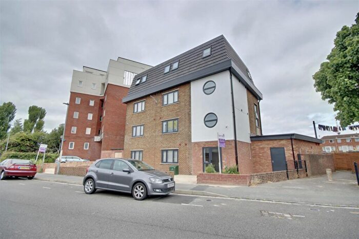 17 Bedroom Block Of Apartments For Sale In Weston Court, Canal Walk, PO1