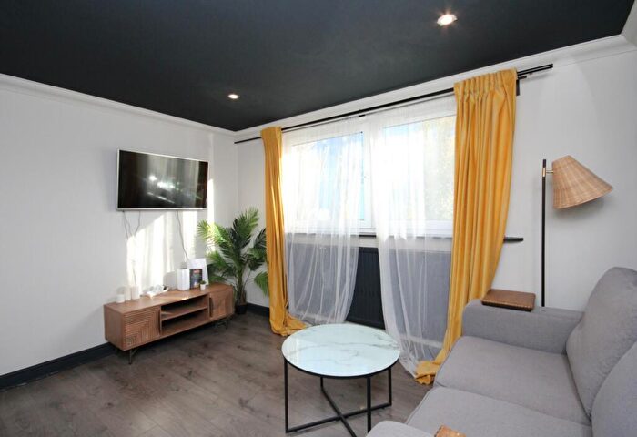 1 Bedroom Flat To Rent In Annesley Walk, Archway, N19