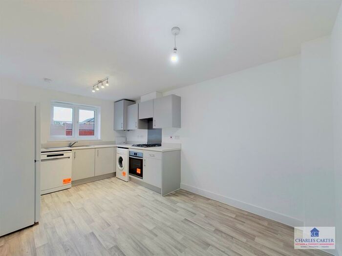 3 Bedroom Terraced House To Rent In Velthouse Close, Hardwicke, Gloucester, GL2