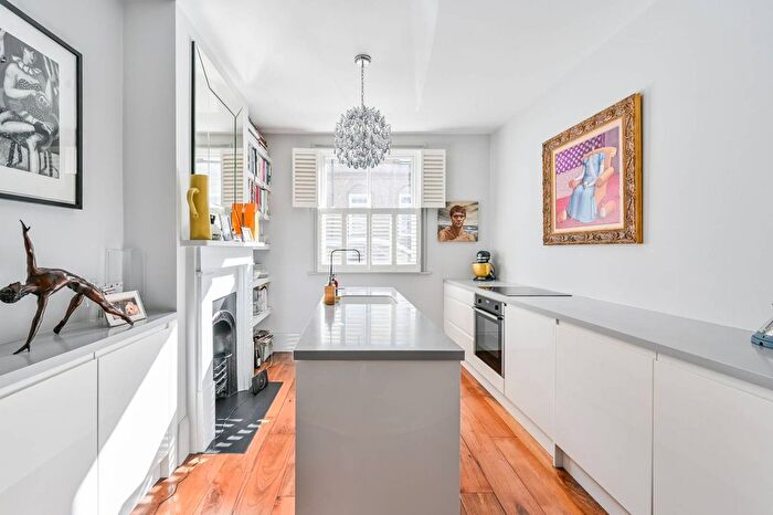 2 Bedroom Terraced House To Rent In Randall Place, Greenwich, London, SE10