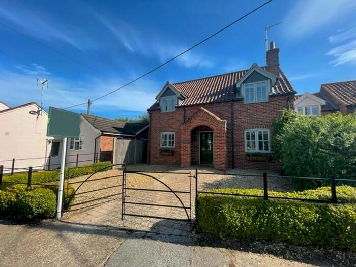 3 Bedroom Property To Rent In The Green, Weasenham, King's Lynn, PE32