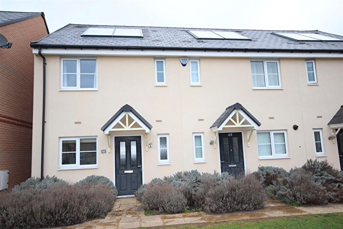 2 Bedroom Property To Rent In Primrose Lane, Impington, Cambridge, CB24