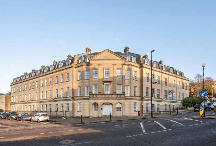 1 Bedroom Flat For Sale In Sydney Wharf, Bath, Somerset, BA2