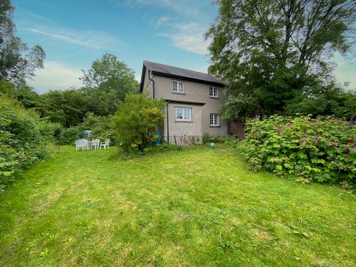 3 Bedroom Semi-Detached House For Sale In Porth Cottages, St Brides-Super-Ely, Vale Of Glamorgan, CF5