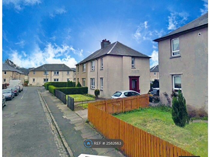 2 Bedroom Flat To Rent In Watling Avenue, Camelon, Falkirk, FK1