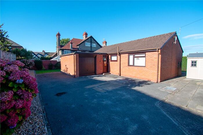 2 Bedroom Bungalow For Sale In Birch Road, Bebington, Wirral, CH63