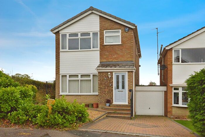 4 Bedroom Detached House For Sale In Gorricks, Stony Stratford, Milton Keynes, MK11