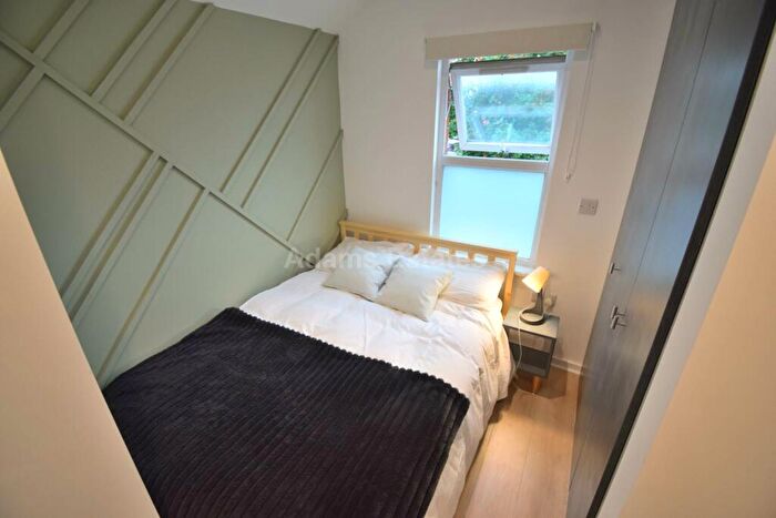 Studio To Rent In Room, Beresford Road, Reading, RG30
