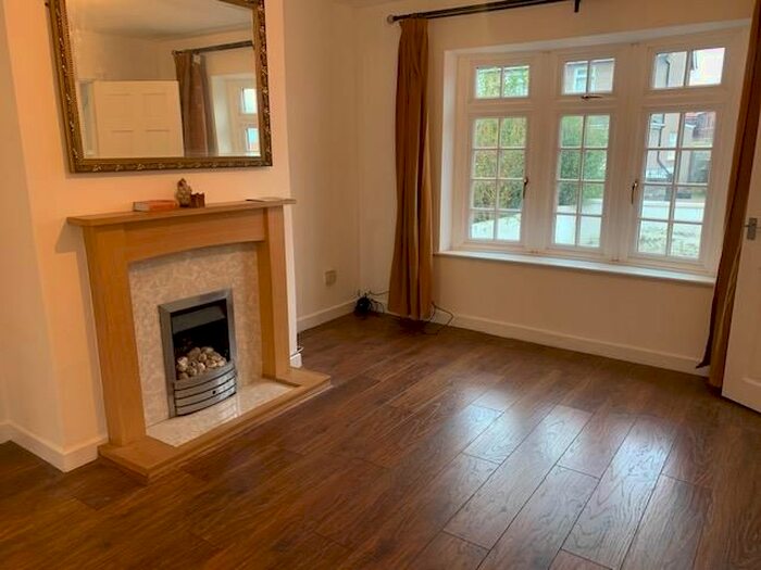 2 Bedroom Property To Rent In Sudcroft Street, Cardiff, CF11