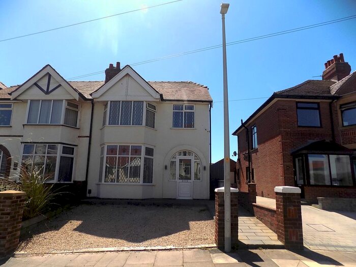 3 Bedroom Semi-Detached House To Rent In Madison Avenue, Blackpool, FY2