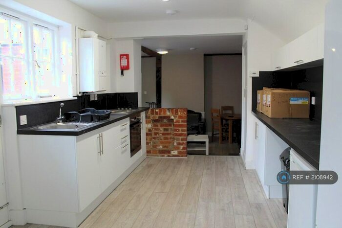 4 Bedroom Terraced House To Rent In St. Dunstans Street, Canterbury, CT2