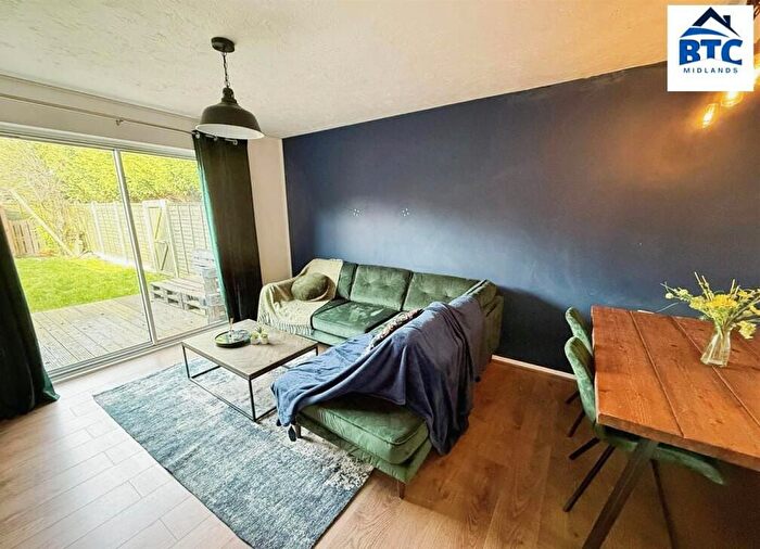 2 Bedroom Detached House To Rent In Glenmore Drive, Coventry, CV6