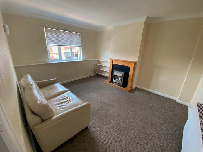 2 Bedroom Flat To Rent In Avenue Road, Bexleyheath, DA7