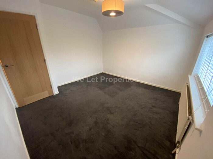 1 Bedroom Apartment To Rent In Central Road, Didsbury, M20