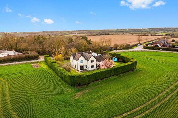 5 Bedroom Detached House For Sale In Folley Road, Hundon, CO10