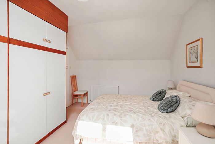 4 Bedroom Detached House For Sale In Abercorn Crescent, Willowbrae, Edinburgh, EH8