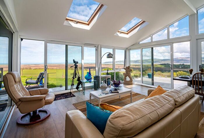 3 Bedroom Detached House For Sale In Loreley, Talybont, SY24