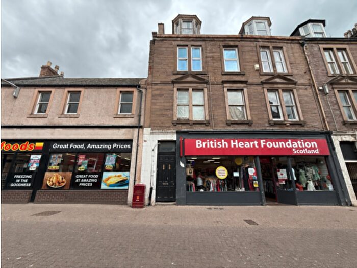 2 Bedroom Flat To Rent In High Street, Arbroath, DD11