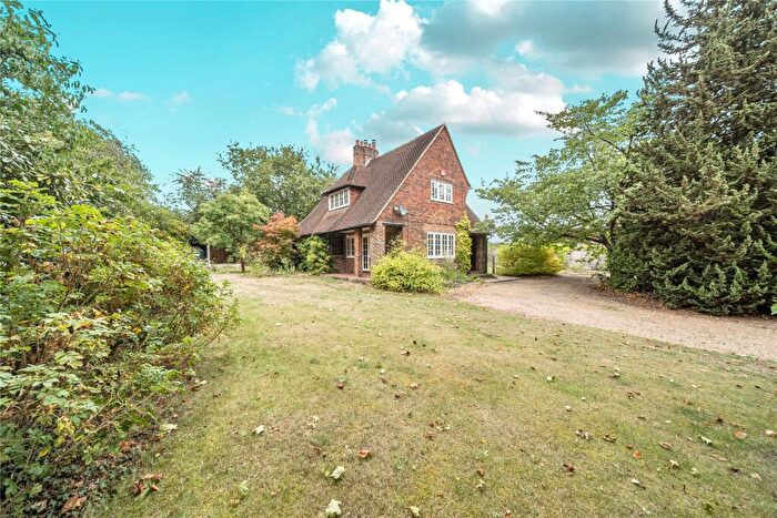 3 Bedroom Detached House For Sale In Wisley Lane, Wisley, Surrey, GU23