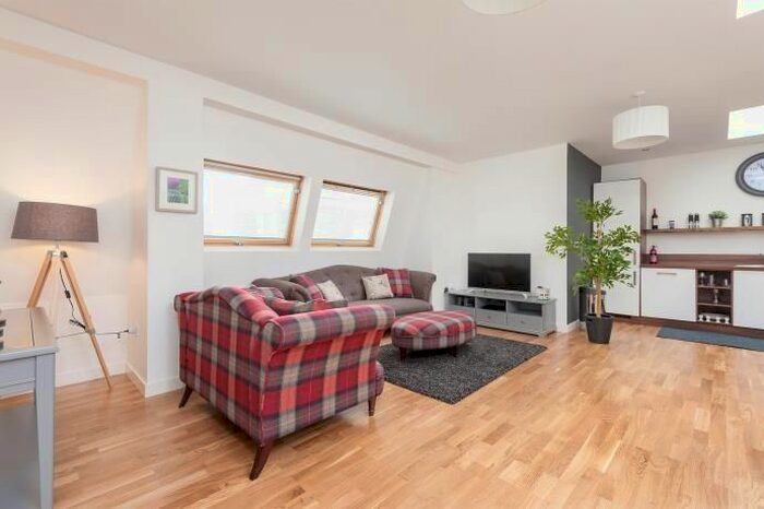 1 Bedroom Flat To Rent In Mitchell Street, Glasgow G1