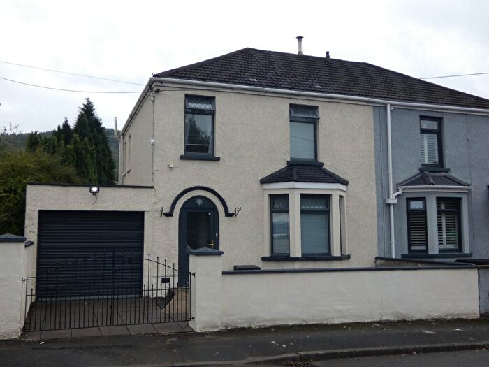 3 Bedroom Semi-Detached House For Sale In Church Crescent, Cwmgwrach, Neath ., SA11