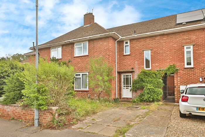 3 Bedroom Terraced House For Sale In Mottram Close, Norwich, NR5