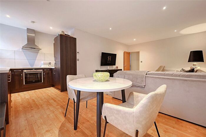 2 Bedroom Flat For Sale In Station Court, Radford Way, Billericay, Essex, CM12