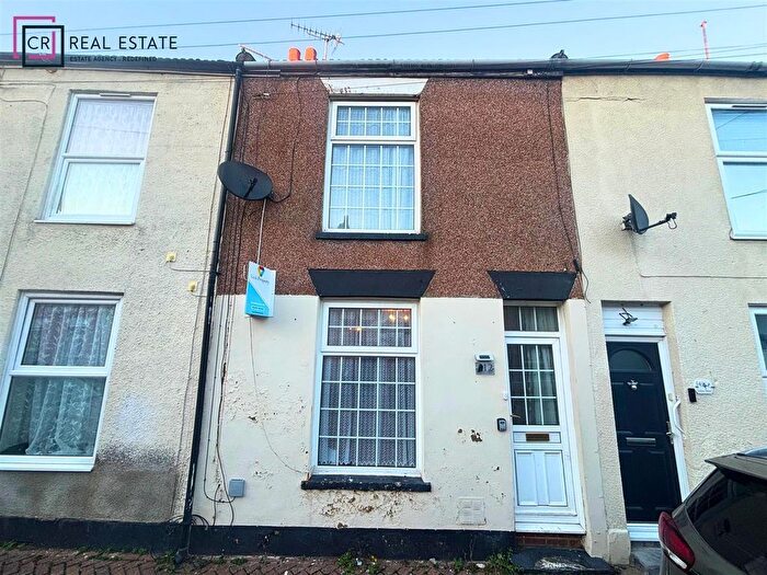 3 Bedroom Terraced House For Sale In James Street, Sheerness, ME12