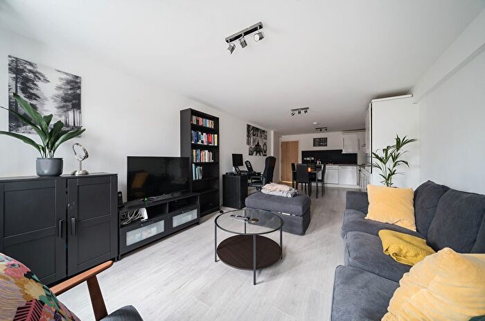 2 Bedroom Flat For Sale In Kayani House, Burrard Road, London, E16