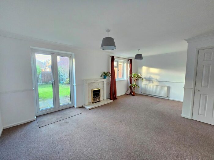 4 Bedroom Property To Rent In Monks Place, Totton, Southampton, SO40