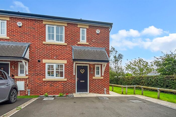 3 Bedroom End Terrace House For Sale In Clover Court, Heighington Village, Newton Aycliffe, DL5