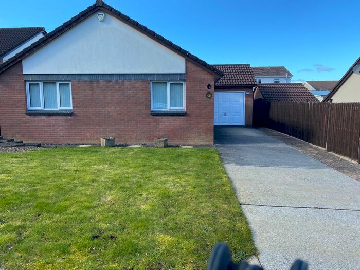 3 Bedroom Detached Bungalow To Rent In Lliw Valley Close, Gowerton, Swansea, SA4