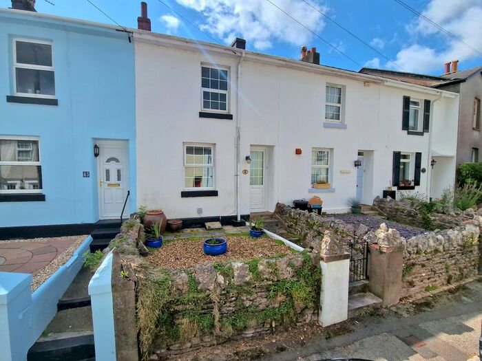 2 Bedroom Cottage To Rent In Western Road, Torquay, TQ1