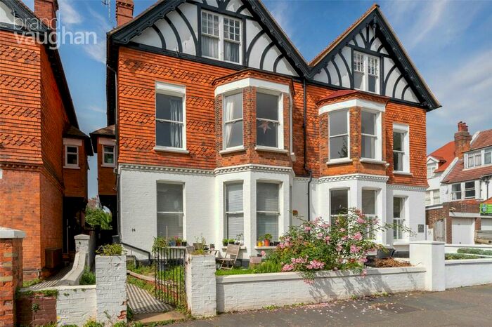Flat To Rent In Sackville Road, Hove, East Sussex, BN3