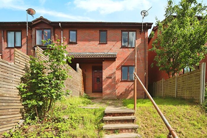 2 Bedroom End Of Terrace House For Sale In Little Silver, Tiverton, EX16