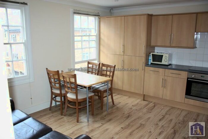 2 Bedroom Flat To Rent In Bell Street, Westminster, NW1
