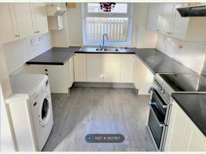 3 Bedroom Terraced House To Rent In Stonylee Road, Cumbernauld, Glasgow, G67