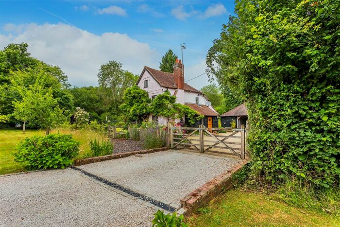 3 Bedroom Detached House For Sale In Goose Green, Bramley, Guildford, GU5