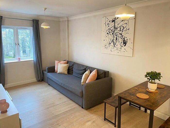 1 Bedroom Apartment To Rent In Langtons Wharf, Leeds, LS2