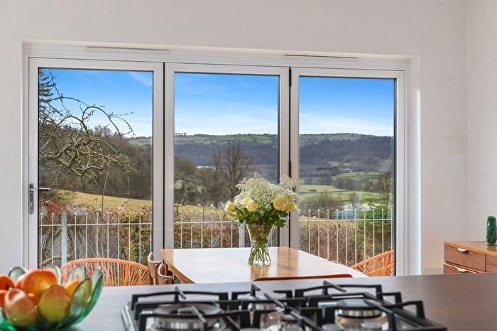 3 Bedroom Detached House For Sale In Thorncliffe Avenue, Darley Dale, DE4
