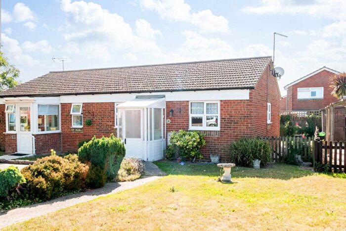 1 Bedroom Bungalow For Sale In Highfields View, Herne Bay, Kent, CT6