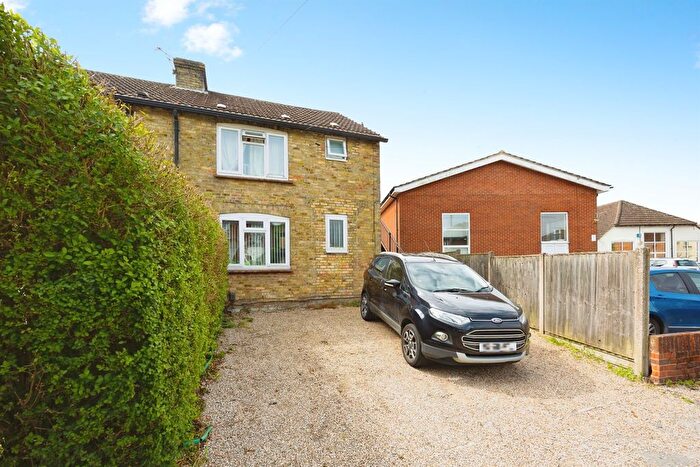 4 Bedroom Semi Detached House For Sale In Bentley Road, Willesborough, Ashford, TN24