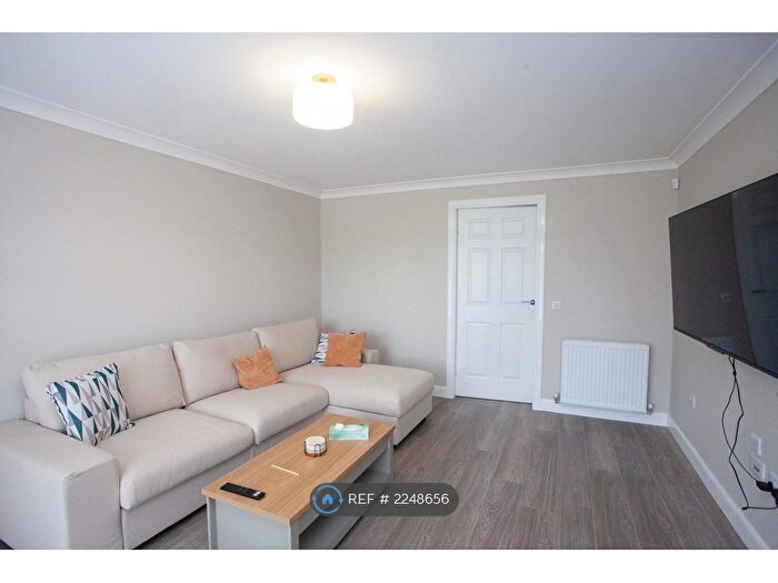 3 Bedroom Semi-Detached House To Rent In Dalrymple Crescent, Rutherglen, Glasgow, G73