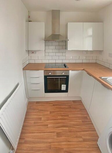 2 Bedroom Apartment To Rent In Woodville Road, Cardiff(City), CF24