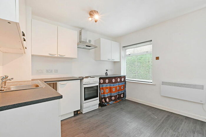 1 Bedroom Flat For Sale In Abbey Lane, Sheffield, S8
