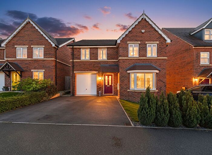 4 Bedroom Detached House For Sale In Boyfield Crescent, Stamford, PE9