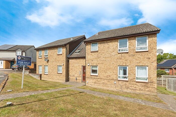 1 Bedroom Flat For Sale In Hazelwood Close, Tunbridge Wells, Kent, TN2